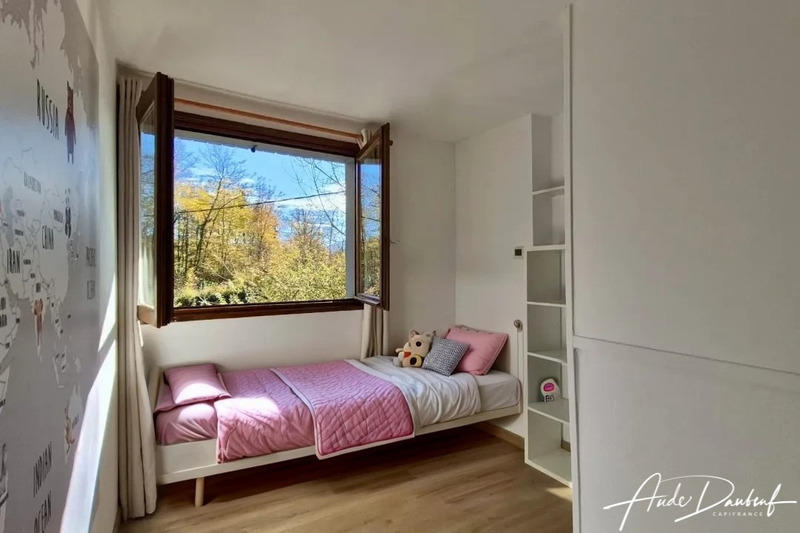 Appartement - 105 m² - 4 pièces