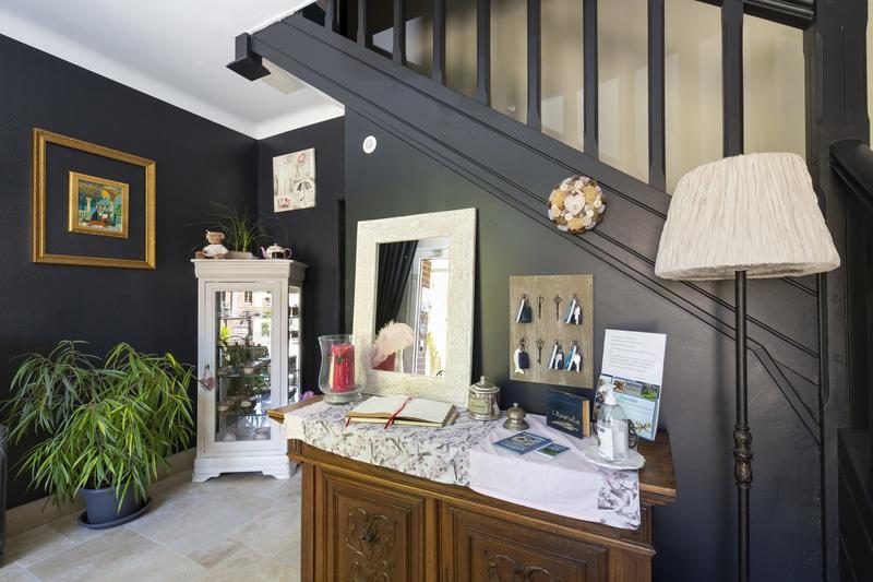 Maison - 269 m² - 9 pièces