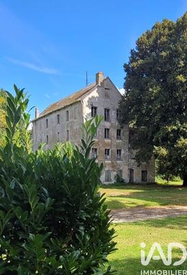 Maison - 260 m² - 10 pièces