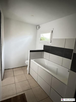 Maison - 91 m² - 5 pièces