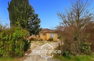 Maison - 91 m² - 4 pièces