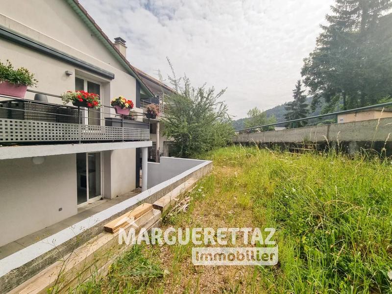 Appartement - 93 m² - 4 pièces