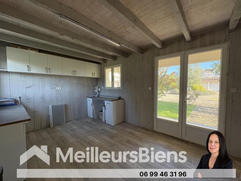 Maison - 265 m² - 10 pièces