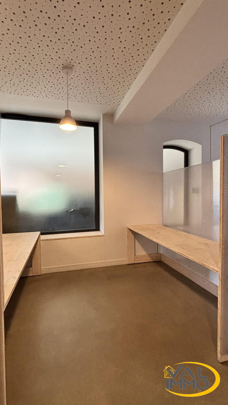 Local commercial - 154 m²