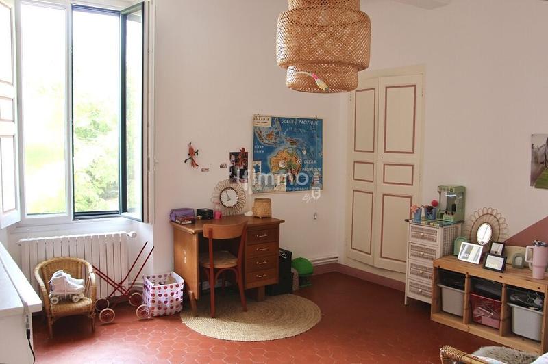 Maison - 212 m² - 6 pièces