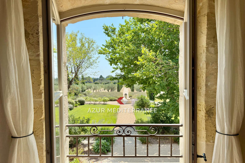 Mas - 350 m² - 7 pièces