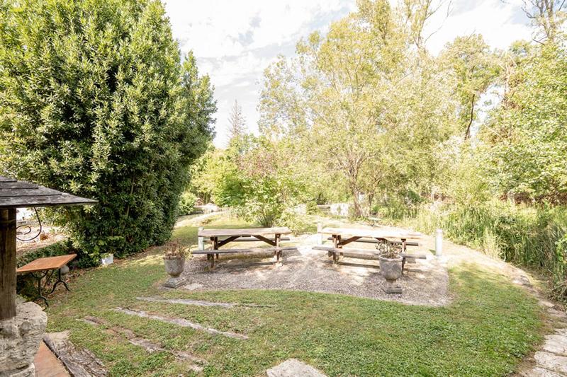 Maison - 296 m² - 14 pièces