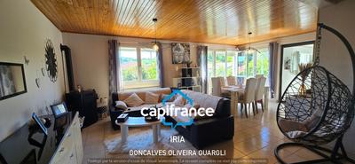 Maison - 93 m² - 4 pièces