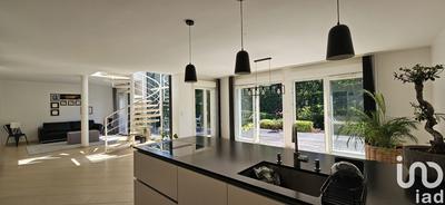 Maison - 159 m² - 5 pièces