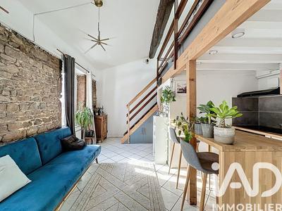 Studio - 34 m² - 1 pièce