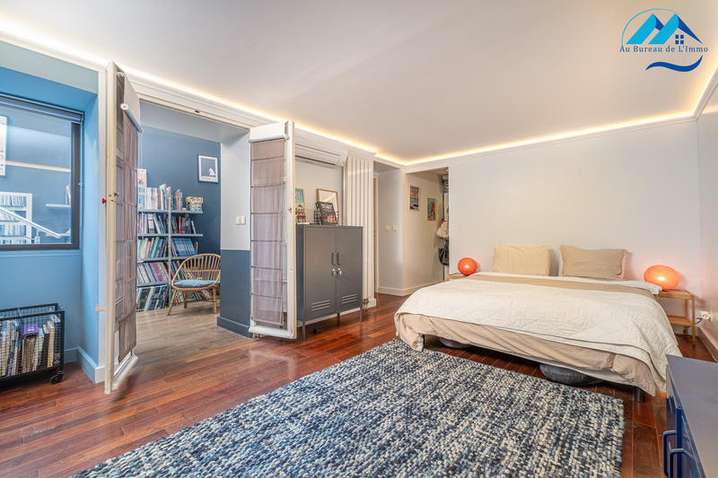 Maison - 197 m² - 8 pièces