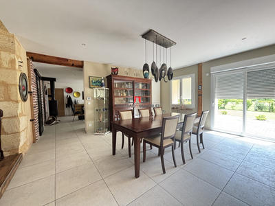 Maison - 175 m² - 6 pièces