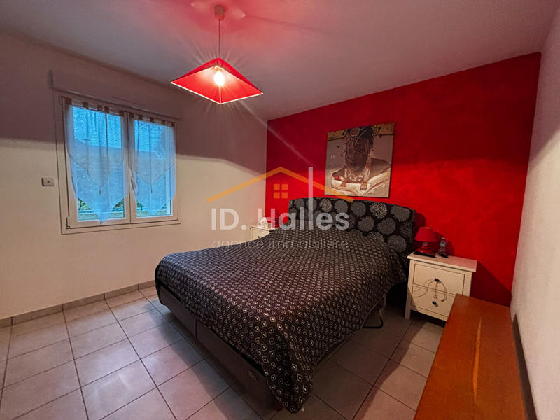 Maison - 162 m² - 8 pièces