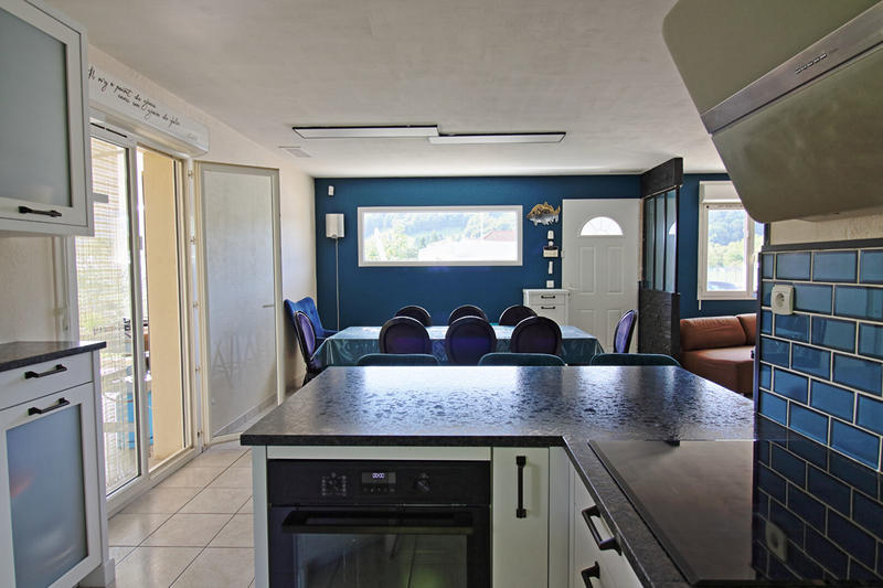 Maison - 104 m² - 5 pièces