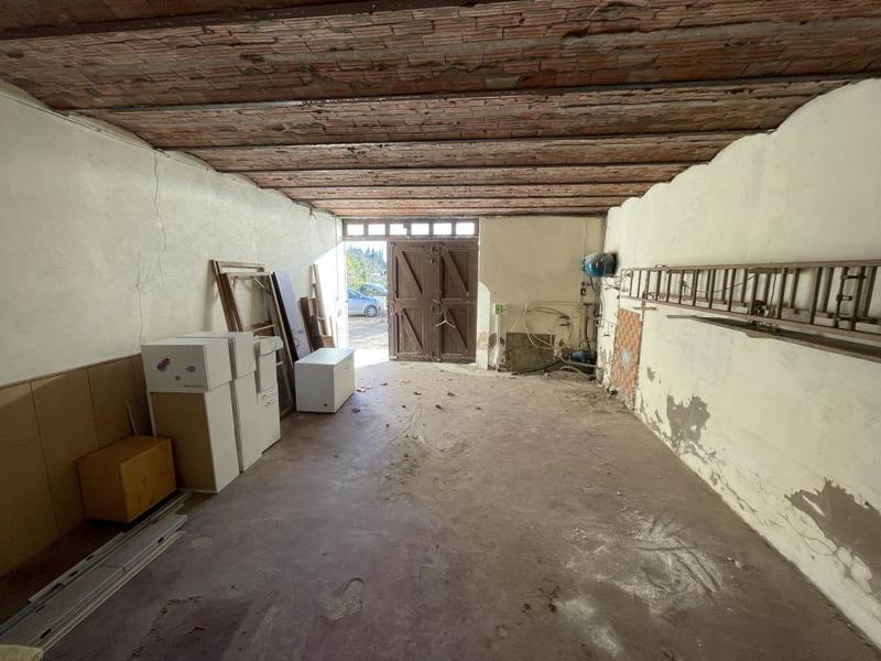 Appartement - 90 m² - 2 pièces