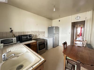 Appartement - 72 m² - 3 pièces