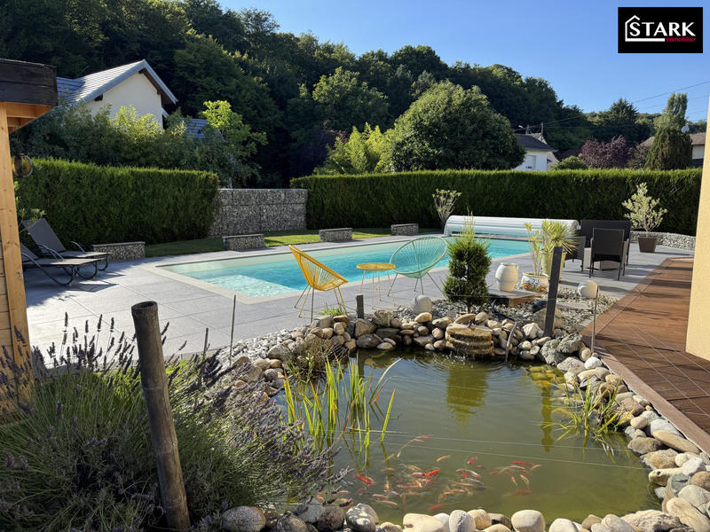 Maison - 182 m² - 7 pièces