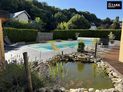 Maison - 182 m² - 7 pièces