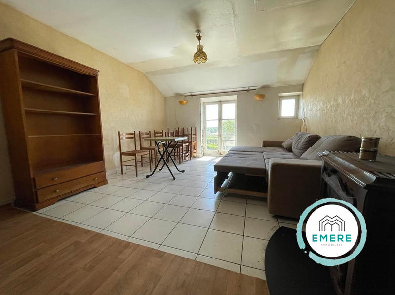 Maison - 350 m² - 9 pièces