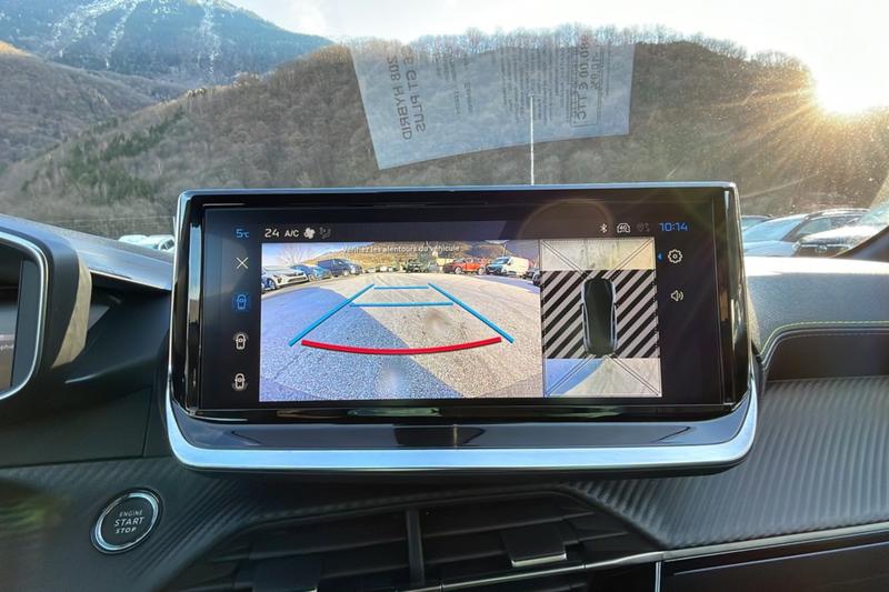 Peugeot 208 Hybrid 136 E-Dcs6 Gt Plus