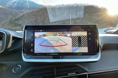 Peugeot 208 Hybrid 136 E-Dcs6 Gt Plus