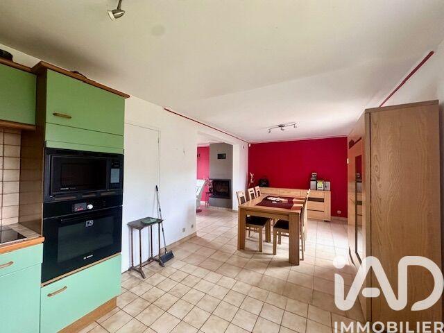 Maison - 89 m² - 5 pièces