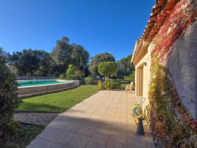 Villa - 130 m² - 4 pièces