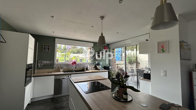 Maison - 115 m² - 4 pièces