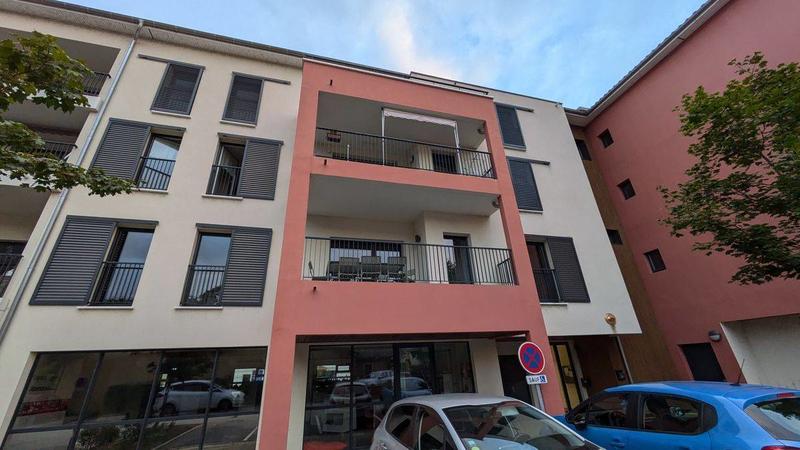 Appartement - 186 m² - 4 pièces