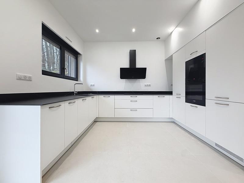 Loft - 105 m² - 3 pièces