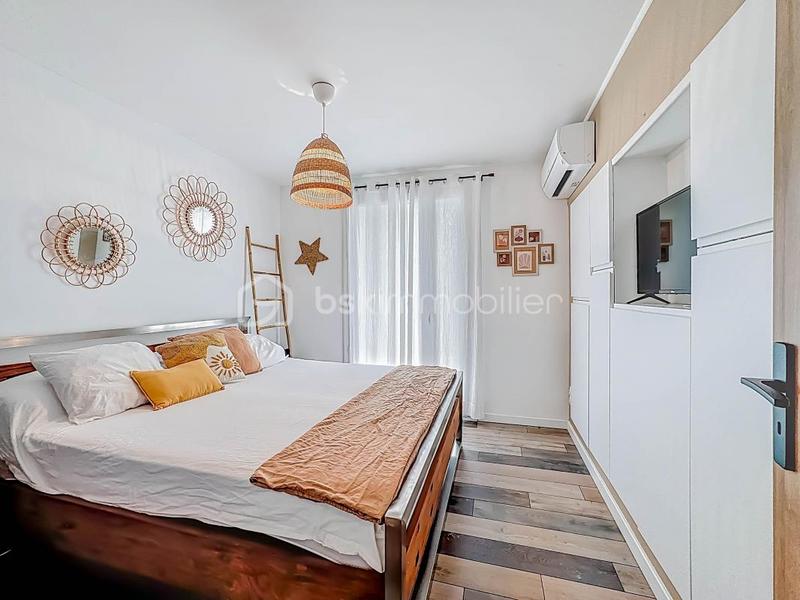 Appartement - 82 m² - 4 pièces