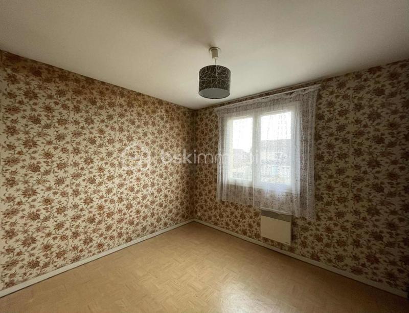 Maison traditionnelle - 88 m² - 5 pièces