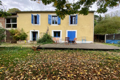 Maison - 300 m² - 7 pièces