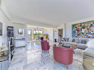 Appartement - 138 m² - 4 pièces