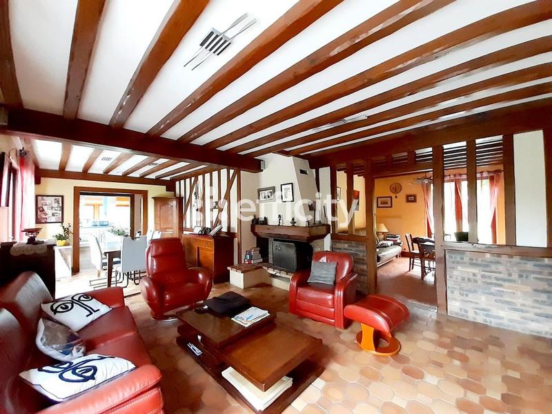 Maison - 200 m² - 7 pièces