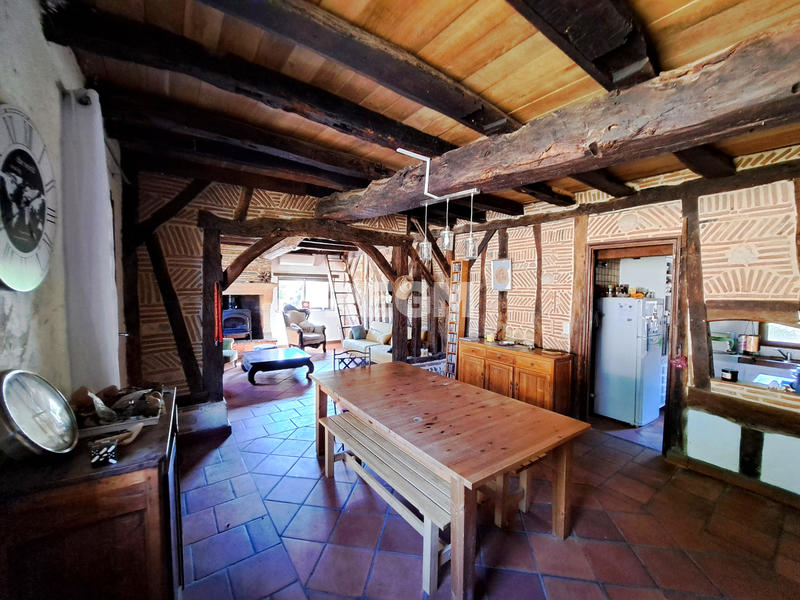 Maison - 172 m² - 8 pièces