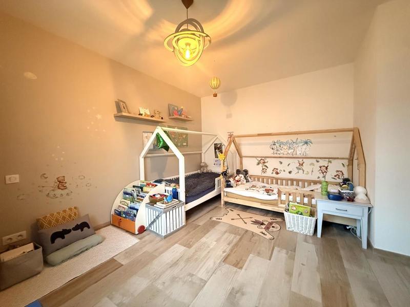 Maison - 115 m² - 4 pièces