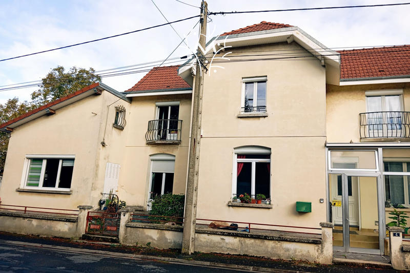 Maison - 183 m² - 8 pièces