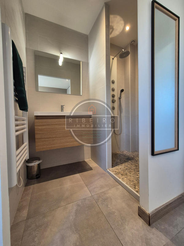 Villa - 110 m² - 4 pièces