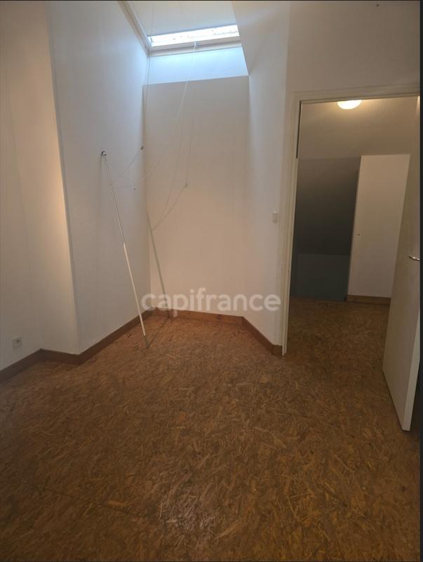 Immeuble - 294 m² - 14 pièces