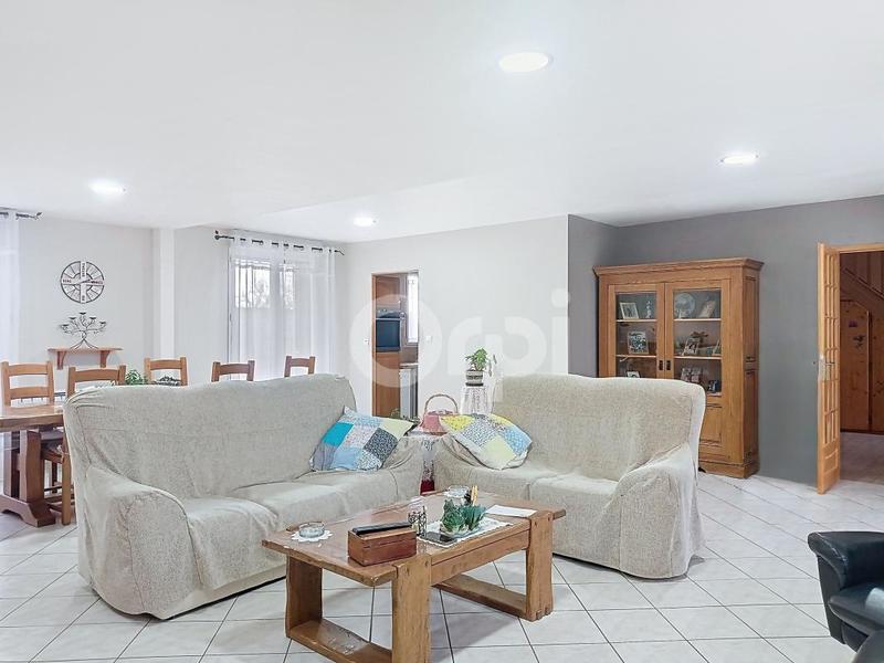 Maison - 154 m² - 6 pièces