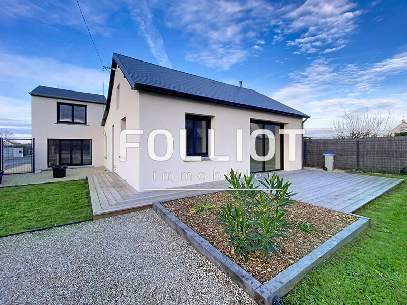 Maison - 95 m² - 5 pièces