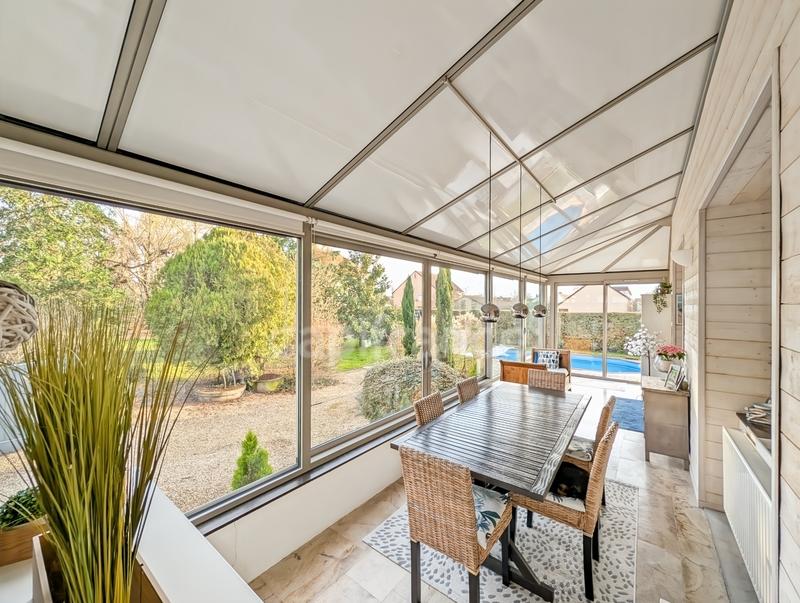 Maison - 189 m² - 7 pièces