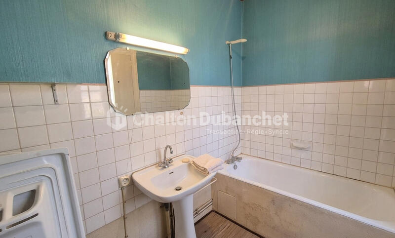 Maison - 84 m² - 4 pièces