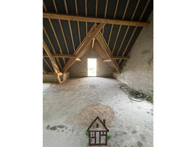 Maison - 200 m² - 10 pièces