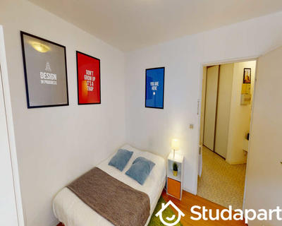 Chambre - 60 m² - 1 pièce