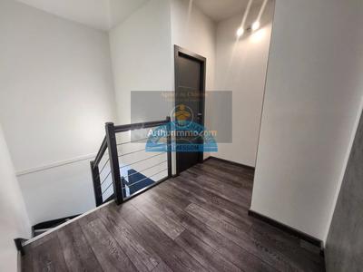 Appartement - 93 m² - 3 pièces