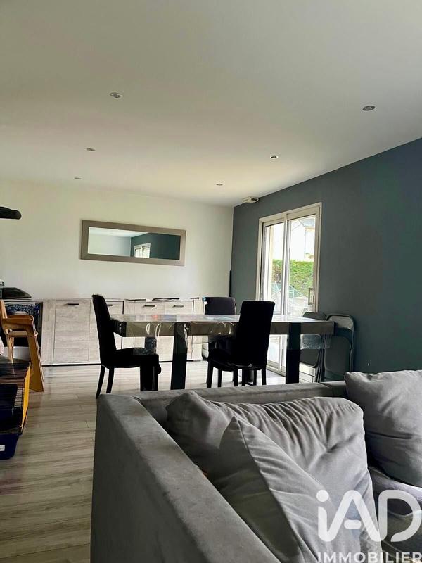 Maison - 91 m² - 5 pièces