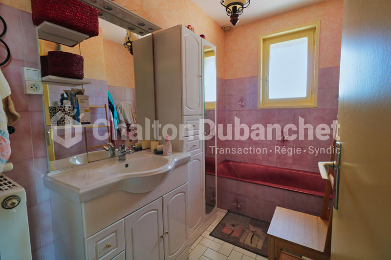 Maison - 194 m² - 7 pièces
