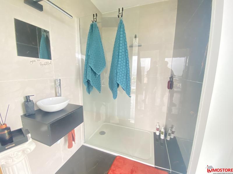 Maison - 150 m² - 4 pièces